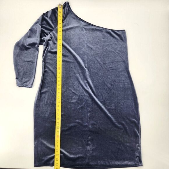 Old Navy Fitted One Shoulder Velvet Mini Dress Plus Size 3X Womens Navy Blue - Picture 5 of 8